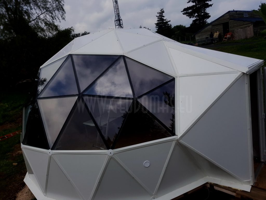 GEODOMAS_GLASS_DOME_COSMO_77