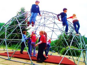 PLAYGROUNDS DOMES | CHILDREN’S COMPLEX | SECURE CONSTRUCTION