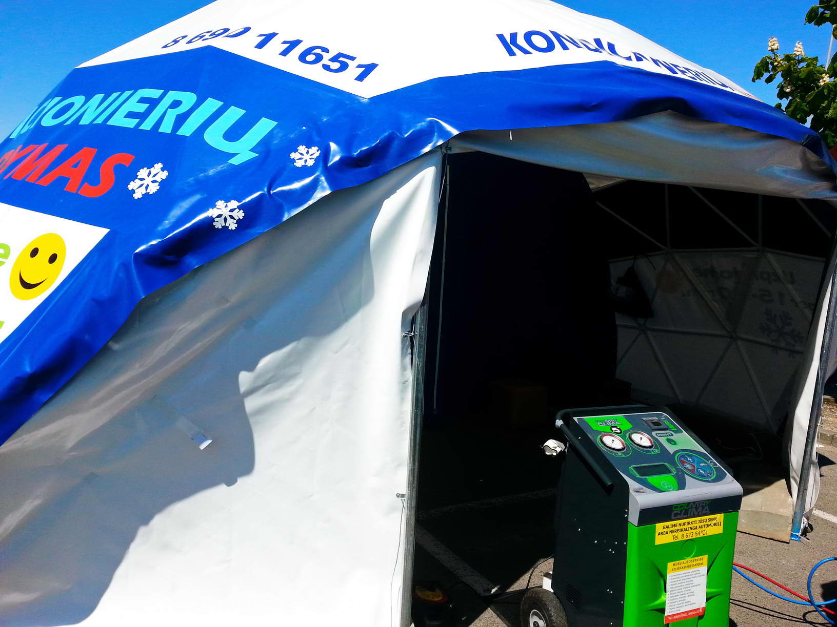 Mobilūs Kupolai Ø4-6m, Skirti Oro Kondicionieriaus Pildymui Automobiliuose, Lietuva
