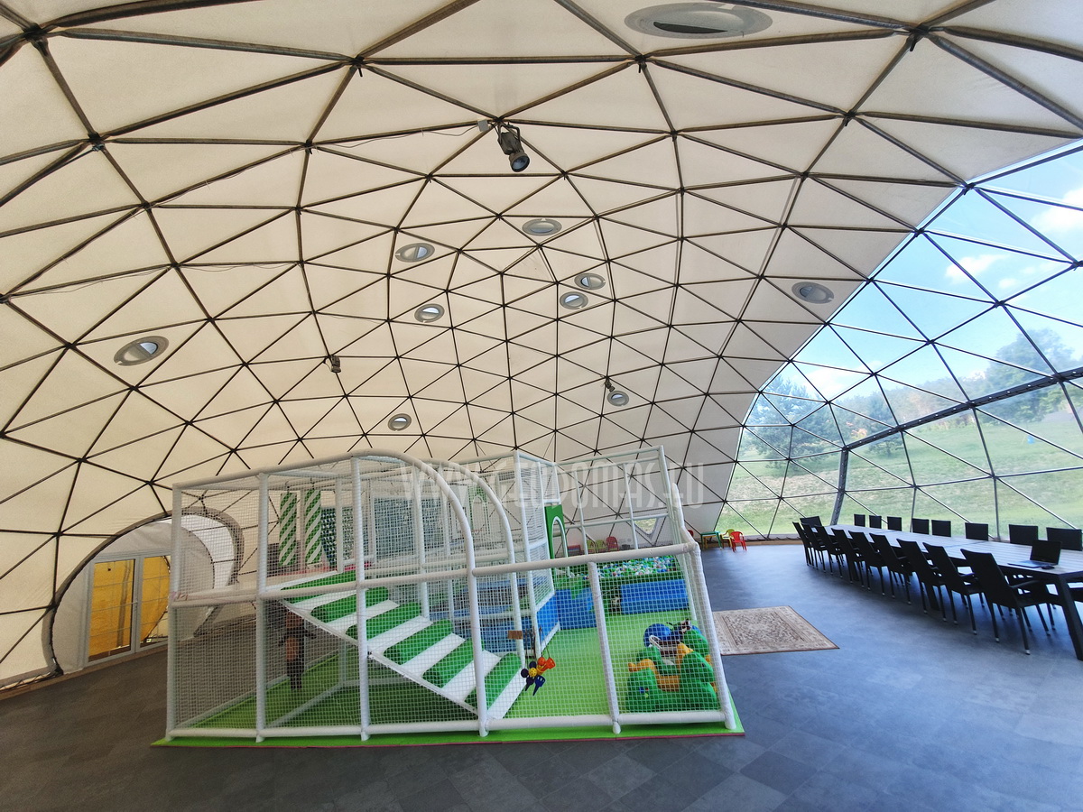 254m² Vaikų Žaidimo kompleksas Ø18m kupolas H6,5m | Margio Poilsiavietė, Trakai