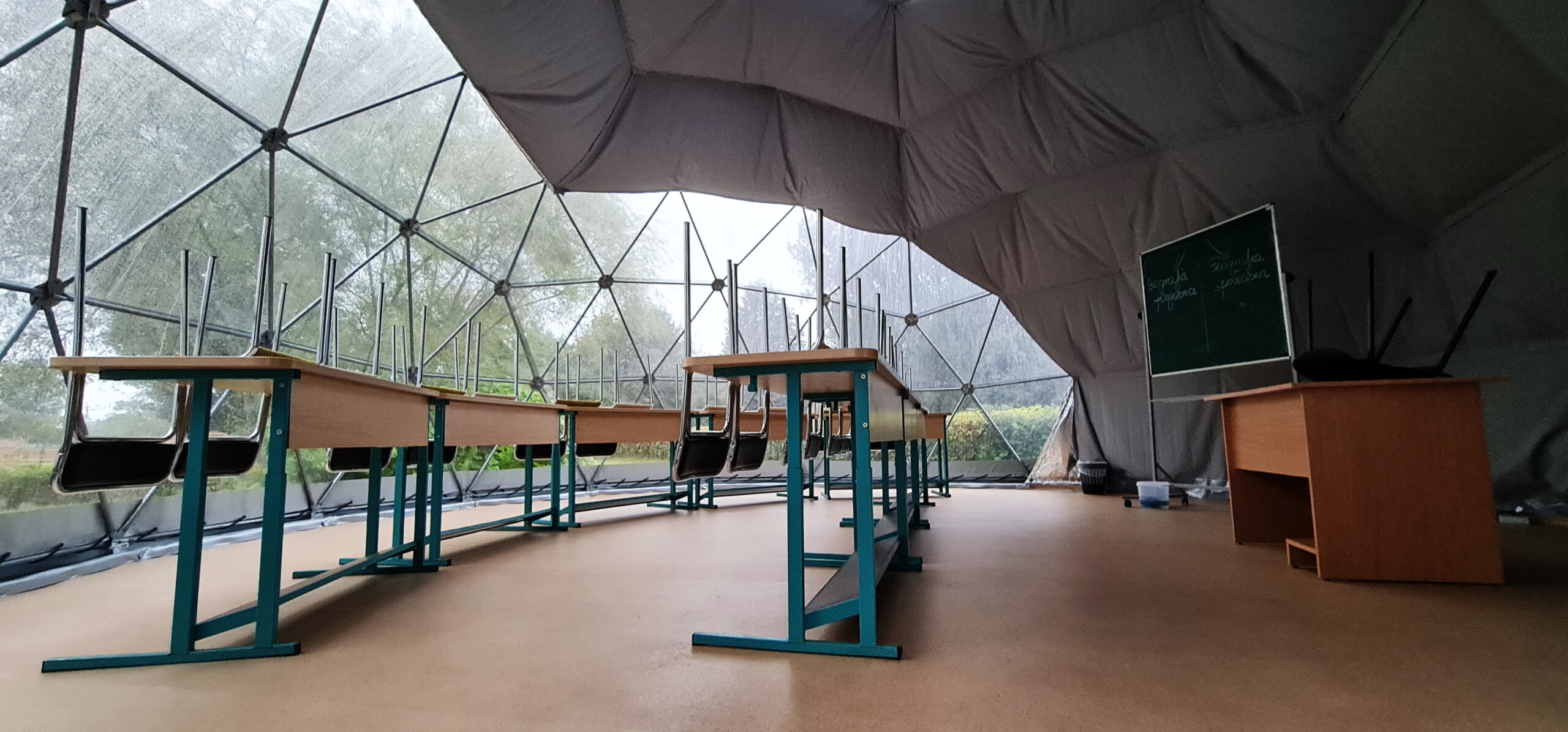 50m2 Lauko Klasė Ø8m Kupolas | Riešės pagrindinė mokykla