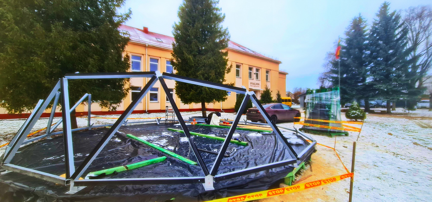50m2 STIKLINĖ Lauko Klasė Ø8m Kupolas | Pasvalio Svalios progimnazija