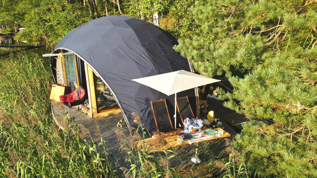 32m² Luxury GlampingBoat | Floating Dome Ø8m, Lakajai LT