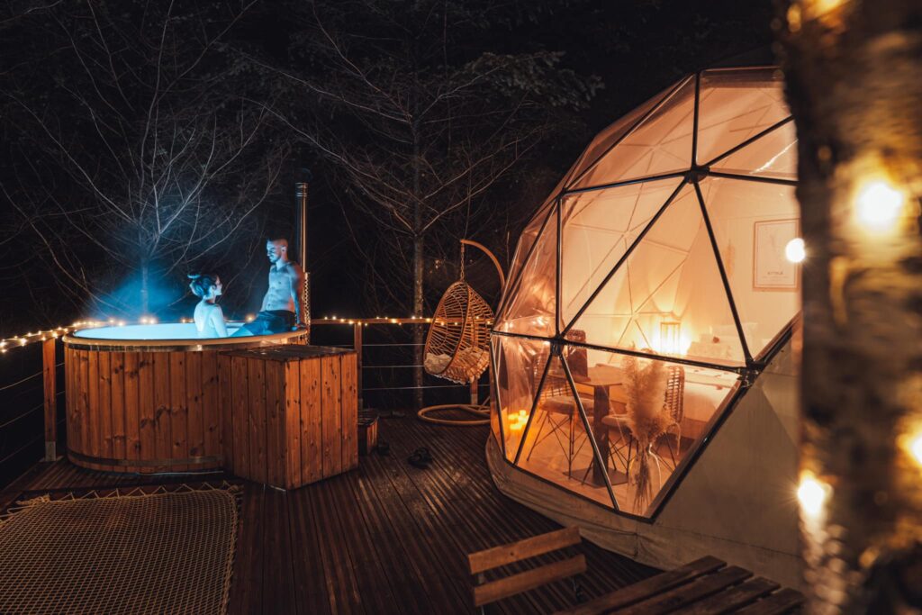 GLAMP 28  Ø6m ▪︎ 28m² | VISŲ SEZONŲ
