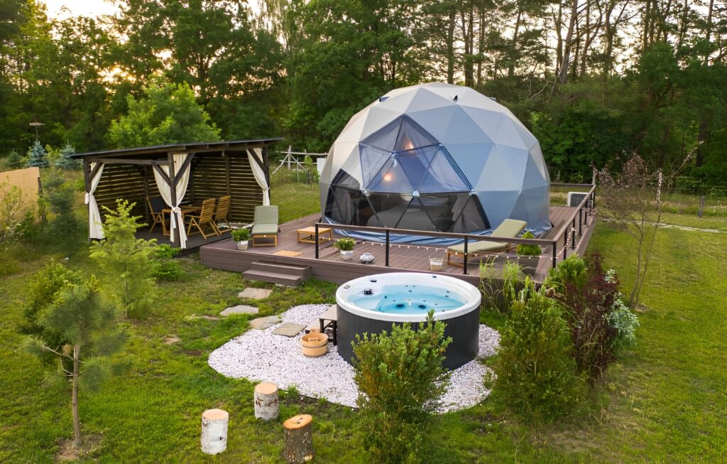 GLAMP 35  Ø6,7m ▪︎ 35m² | VISŲ SEZONŲ